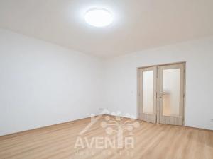 Pronájem bytu 3+1, Zlín, Benešovo nábřeží, 72 m2
