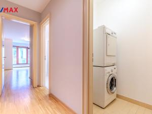 Pronájem bytu 3+kk, Praha - Karlín, Rohanské nábřeží, 117 m2