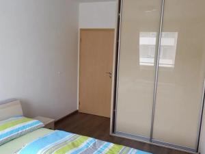 Pronájem bytu 2+kk, Praha - Háje, Jurkovičova, 52 m2