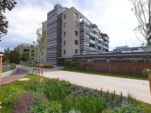 Pronájem bytu 2+kk, Praha - Jinonice, Pod stolovou horou, 54 m2