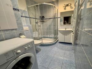 Pronájem bytu 2+1, Děčín - Děčín I-Děčín, Pohraniční, 61 m2