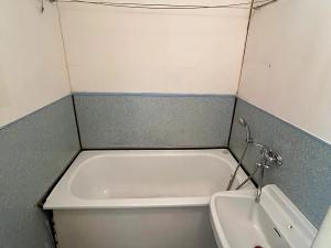 Prodej bytu 2+1, Opava, Olomoucká, 49 m2