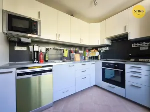 Prodej bytu 4+1, Velké Meziříčí, Bezděkov, 89 m2