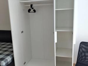 Pronájem bytu 1+kk, Praha - Liboc, Navigátorů, 20 m2