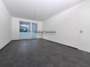 Prodej bytu 2+kk, Praha, Návarovská, 61 m2