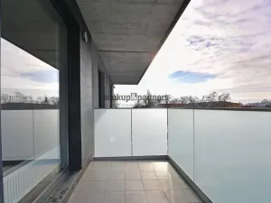 Prodej bytu 2+kk, Praha, Návarovská, 61 m2