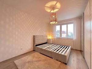 Pronájem bytu 2+kk, Praha - Strašnice, Prusická, 46 m2
