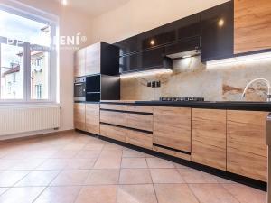 Pronájem bytu 3+1, Teplice, Novákova, 85 m2