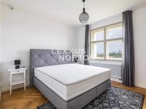 Pronájem bytu 2+kk, Praha - Žižkov, U Rajské zahrady, 66 m2