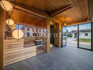 Prodej rodinného domu, Průhonice, Růžová, 590 m2