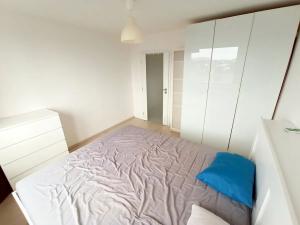 Pronájem bytu 2+kk, Praha - Krč, Štúrova, 44 m2