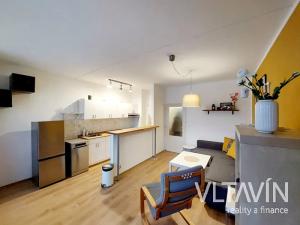 Pronájem bytu 2+kk, Kladno, Vojtěcha Lanny, 49 m2