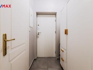 Prodej bytu 1+kk, Praha - Vinohrady, Rubešova, 36 m2