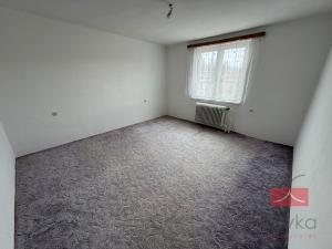 Prodej bytu 3+1, Kejžlice, K Budíkovu, 77 m2