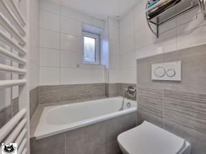 Prodej rodinného domu, Rožmitál pod Třemšínem, Podmlýnská, 168 m2