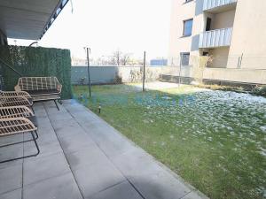 Prodej bytu 2+kk, Praha - Strašnice, Zvěřinova, 121 m2