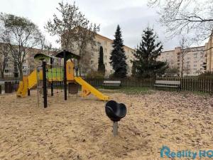 Prodej bytu 2+1, Praha - Malešice, Tuchorazská, 51 m2