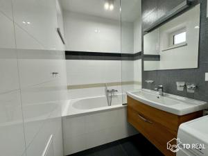 Pronájem bytu 3+kk, Blansko, Čelakovského, 80 m2