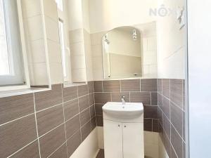 Prodej bytu 2+kk, Praha - Libeň, Na stráži, 49 m2