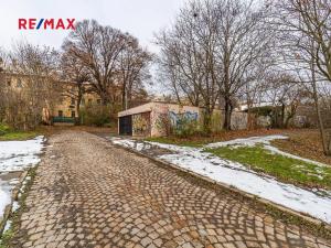 Prodej garáže, Praha - Břevnov, 18 m2