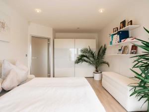 Prodej rodinného domu, Ondřejov, Slunečná, 200 m2