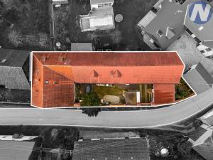 Prodej vícegeneračního domu, Paračov, 388 m2