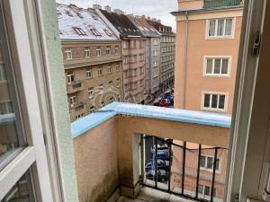 Pronájem bytu 2+1, Praha - Vinohrady, Písecká, 53 m2