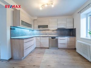 Prodej rodinného domu, Kolín, Zborovská, 180 m2