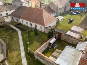 Prodej rodinného domu, Kmetiněves, 120 m2