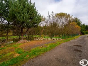 Prodej pozemku pro bydlení, Petrovice II - Staré Nespeřice, 1781 m2