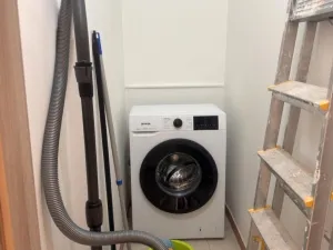 Pronájem bytu 2+1, Karlovy Vary, K. Čapka, 57 m2