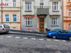 Prodej bytu 1+1, Karlovy Vary - Rybáře, Lad. Koubka, 34 m2