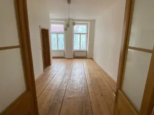 Pronájem bytu 2+1, Hradec Králové, Velké náměstí, 66 m2