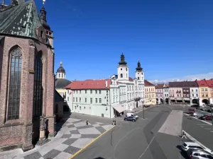 Pronájem bytu 2+1, Hradec Králové, Velké náměstí, 66 m2