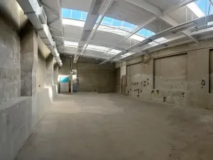 Pronájem skladu, Hořovice, Sklenářka, 140 m2