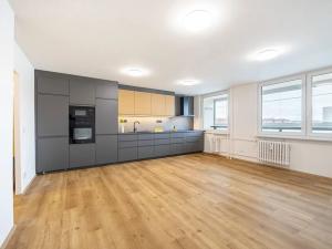 Prodej bytu 3+kk, Praha - Stodůlky, Bellušova, 83 m2