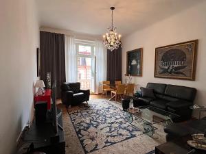 Prodej bytu 3+1, Karlovy Vary, Svahová, 98 m2