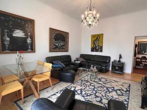 Prodej bytu 3+1, Karlovy Vary, Svahová, 98 m2