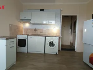 Pronájem bytu 1+1, Milevsko, B. Němcové, 42 m2