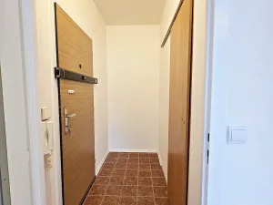 Pronájem bytu 1+kk, Brno - Starý Lískovec, U hřiště, 30 m2