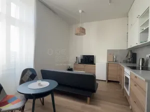 Pronájem bytu 1+kk, Ostrava - Moravská Ostrava, 28. října, 30 m2