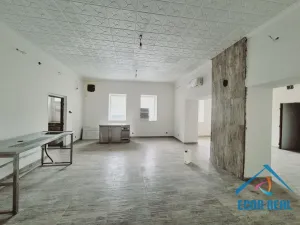 Prodej obchodního prostoru, Milovice - Benátecká Vrutice, 1080 m2