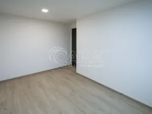 Pronájem bytu 4+kk, Neratovice, Na Výsluní, 67 m2