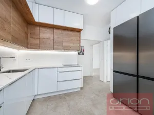 Prodej bytu 5+1, Praha - Smíchov, Podbělohorská, 126 m2