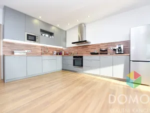Pronájem bytu 3+kk, Beroun - Beroun-Město, Na Vinici, 110 m2