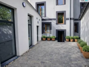 Pronájem rodinného domu, Praha - Michle, Michelská, 34 m2