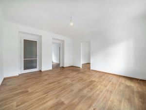 Prodej bytu 3+1, Plzeň, Thámova, 68 m2