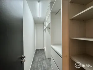 Pronájem bytu 2+kk, Brno, třída Generála Píky, 57 m2