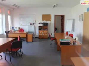 Pronájem kanceláře, Benešov, Antuškova, 50 m2