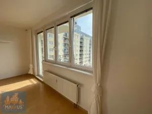 Prodej bytu 1+kk, Praha - Troja, Hnězdenská, 38 m2